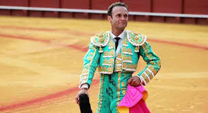 Ferrera, tremendo y desbordante – Sevilla Taurina