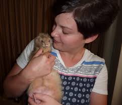 Gretel in yga yard now to coax Hansel in with a treat