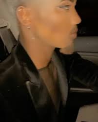 Please go vote for me as you can 🤞🏽🥰 voting ends tonight so it’s greatly  appreciated to those that were able to give for the cause 💯  https://orbiiit.com/contest/32/entry/24903 💁🏽‍♂️ #Model ...