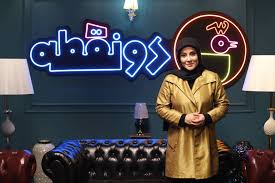 گفت‌وگو با آشا محرابی؛ «دو نقطه» برنامه‌ای شریف و پرشور برای زبان فارسی