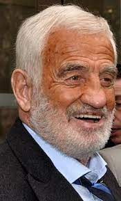 The son of the renowned french sculptor paul belmondo, he studied at conservatoire national superieur d'art dramatique (cnsad); Jean Paul Belmondo Wikipedia