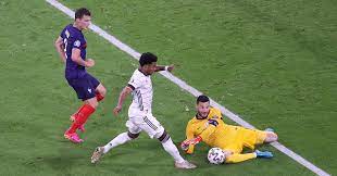 Avec france football, suivez l'actualité; 4nxsyag2arnwkm