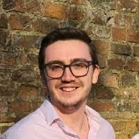 Edward Dry's Instagram, Twitter & Facebook