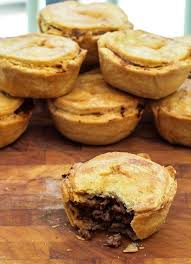 Mrs Lovett S Meat Pies Savoury And Sweet Pies I Ve Had Jimi Singing Sweeney Todd In My Meat Pie Meat Pie Recipe Food
