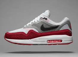 You can get this gradient effect with the balayage technique. Nike Dunk Low Pro Challenge Red Hair Color Ideas Breathe Collection Fitforhealth