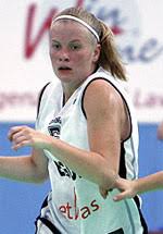 Dat maakte haar nieuwe club donderdag bekend. Basketball News Scores Stats Analysis Standings