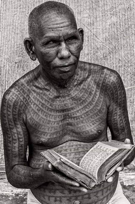 रामनामी सम्प्रदाय... छत्तीसगढ एक ऐसा समुदाय जिसके विषय में बहुत ही कम लोग जानते हैं तो आइए आज उनके विषय में जानते हैं I छत्तीसगढ में ये लोग ...