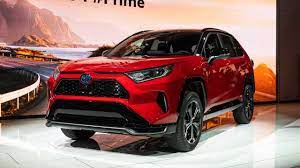 The base price for the rav4 prime starts at $38,100 for the se model. Update Toyota Rav4 Prime Debuts Plug In Power And Impressive Range
