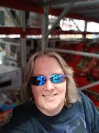 How to transfer an SVG file to design space?