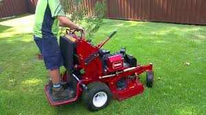 After mowing a lawn, should the clippings be raked and discarded, or left on the grass? Greenie S Mowing Lawn Mowing Gardening North Richmond Nsw