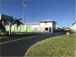 Even if they do, the rv will take up your entire driveway or garage if big enough. Cheap Rv Storage Units In Fort Myers Fl Free Reservation And Discounts