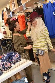 Old navy navy hfx 2007 card wikipedia london gap clothing credit commons 2021 history america. Jenama Fesyen Kasual Unggul Amerika Old Navy Kini Di One Utama Wanista Com
