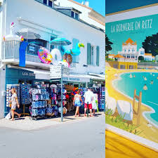 Retrouvez Les Affiches Pittoresco En Vente A La Bernerie En Retz Boutique Les Grandes Vacances Labernerieenretz Summer Holidays Dec In 2020 Fun Slide Fun Travel