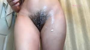 Sexy Woman Shaves Off Full Bush to Fully Shaved Pussy MiaNyx Shaving Fetish  - XNXX.COM