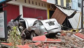 Gempa bumi magnitudo 6.2 mengguncang mamuju, sulawesi barat, jumat (15/1/2021) sekitar pukul 02.30 wita. Ya Allah Korban Gempa Mamuju Dan Majene Capai 73 Orang