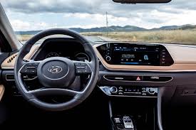 Отличная машинка, покупал не новой весной 2014 г, в максимальной комплектации, машиной hyundai sonata 2011, engine gasoline 2.0 liter., 150 h.p., front wheel drive, automatic — owner review. 2021 Hyundai Sonata Hybrid Interior Photos Carbuzz