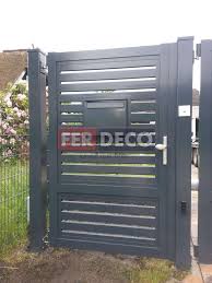 Unser betonzaun aus polen eignet sich perfekt für sicht und lämschutz. Aluminiumzaune Aus Polen Kaufen Mit Montage Ferdeco