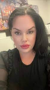 Katrina Glasgow's Instagram, Twitter & Facebook