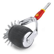 Thanks for taking the time to read our reviews of the best electric hedge trimmers that are currently available on the uk market. Wolf Garten Tools Rbm Multi Change Lawn Edge Trimmer