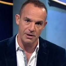 Mike Line's Instagram, Twitter & Facebook