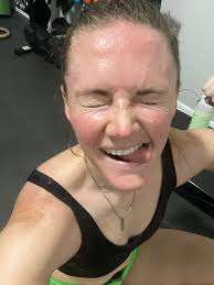 Sweaty one today 🥵 Soooo good 🤩 Warning- Lots of jumping jacks 😂