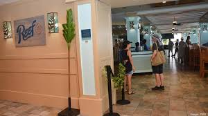 Shorebird Waikiki Reopens As Reef Bar And Market Grill