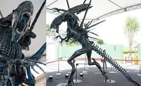 To help visualize the singer of quuen's height, we've included a side by side comparison with other rock stars, short a. Lifesize Queen Alien Statue Stands 16 Feet Tall