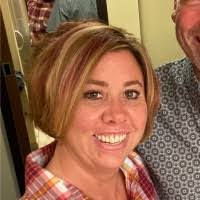 Ashley Eslick's Instagram, Twitter & Facebook