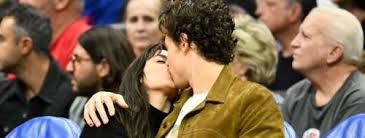 Mais aujourd'hui, les rumeurs vont encore plus loin. Camila Cabello Fatiguee Par Sa Relation Avec Shawn Mendes La Chanteuse Fait Des Revelations Sur Buzz Insolite Et Culture
