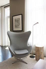 4 Starter Apartment Ideas You Should Always Keep In Your Back Pocket Mismatched Living Room Furniture Egg Chair Living Room Furniture
