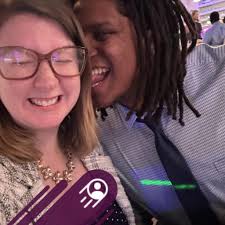 UPDATE TO THE UPDATE😂THE MOUSE IS OFF THE TRAP AND STILL GOIN. THANK YOU  TO THE GIRL WHO CAME! IT WONT LET ME TAG HER. PIC IS OF HER GETTING MORE  GLUE