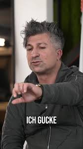 @Chico Lottomillionär spricht mit Patrick Schillgalies, den Verleger und  Geschäftsführer von manager review über seine Lottogewinn.