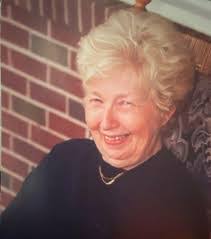 Ann Mcdade's Instagram, Twitter & Facebook