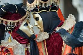 They were super easy to put together with some cheap masks from the party store, and a few vintage finds. How To Plan A Masquerade Ball Howstuffworks
