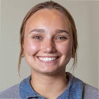 Hannah Nasser's Instagram, Twitter & Facebook