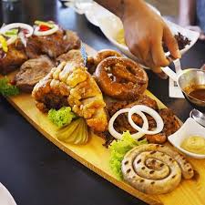 Is halal food available near sunway pyramid hotel? Brotzeit Sunway Pyramid Petaling Jaya Malaysia Travelopy