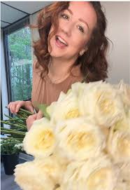 Quite possibly my favorite variety “Candlelight” Guess how many stems?