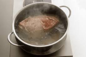 Karena aromanya ini membuat daging kambing tidak disukai banyak orang. 7 Cara Masak Daging Kambing Agar Tidak Bau Dan Empuk