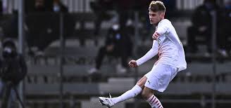 The main stats from giunti's team in 2020/21: Report Genoa 0 0 Ac Milan Primavera 1 2020 2021 Ac Milan