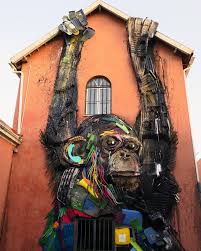 Bordalo Ii Opens The Doors To Attero A Giant Exhibition Of Animal Assemblages Built With Trash Murals Street Art 3d Street Art Best Street Art