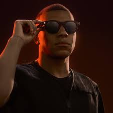 Travis Scott Puts On Epic Mini-Performance At Fanatics Fest