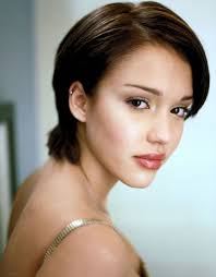 Although some of the most extreme '90s styles are best left in the past. 16 Jessica Alba Hairstyles Since 1999 Till Now