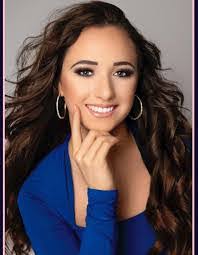 Skye Abrams's Instagram, Twitter & Facebook