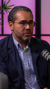 🎙️⚙️ ¡Si no lo haces tú, lo hará alguien más! En este episodio de Mentes  Audaces , Alejandro Meneses nos comparte una gran verdad del mundo actual:  la tecnología avanza a pasos agigantados. y si no te ...