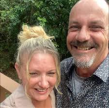 What are the advantages and disadvantages of waist compared with seat  harnesses please and which are favourite without breaking the bank?