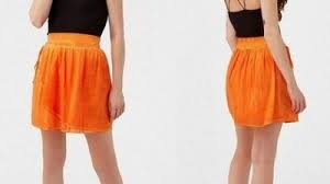 Cicekli Yastik Modeli Ve Yapim Icin Olculeri Yeni Moda Yeni Modelleri Moda Mini Etek Etek
