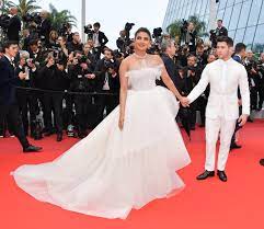 Priyanka Chopra On Her And Nick Jonas S 10 Year Age Gap And How People React To It Are nick jonas and priyanka chopra engaged? priyanka chopra on her and nick jonas s
