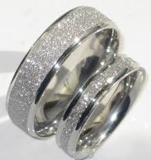 Mens Gold Wedding Bands With Diamonds What S The Name Of This Style Of Diamonds Mens Wedding Rings Diamond Wedding Bands Rings For Men