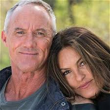 Martin Short & Amy Poehler Praise Late SNL Star Jan Hooks