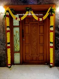 Entrance Decor In 2020 Entrance Decor Flower Decorations Decor